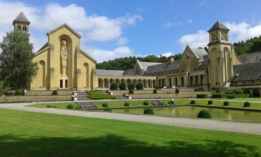 Le repaire des écureuils Vallée de Rabais Virton Extérieur photo